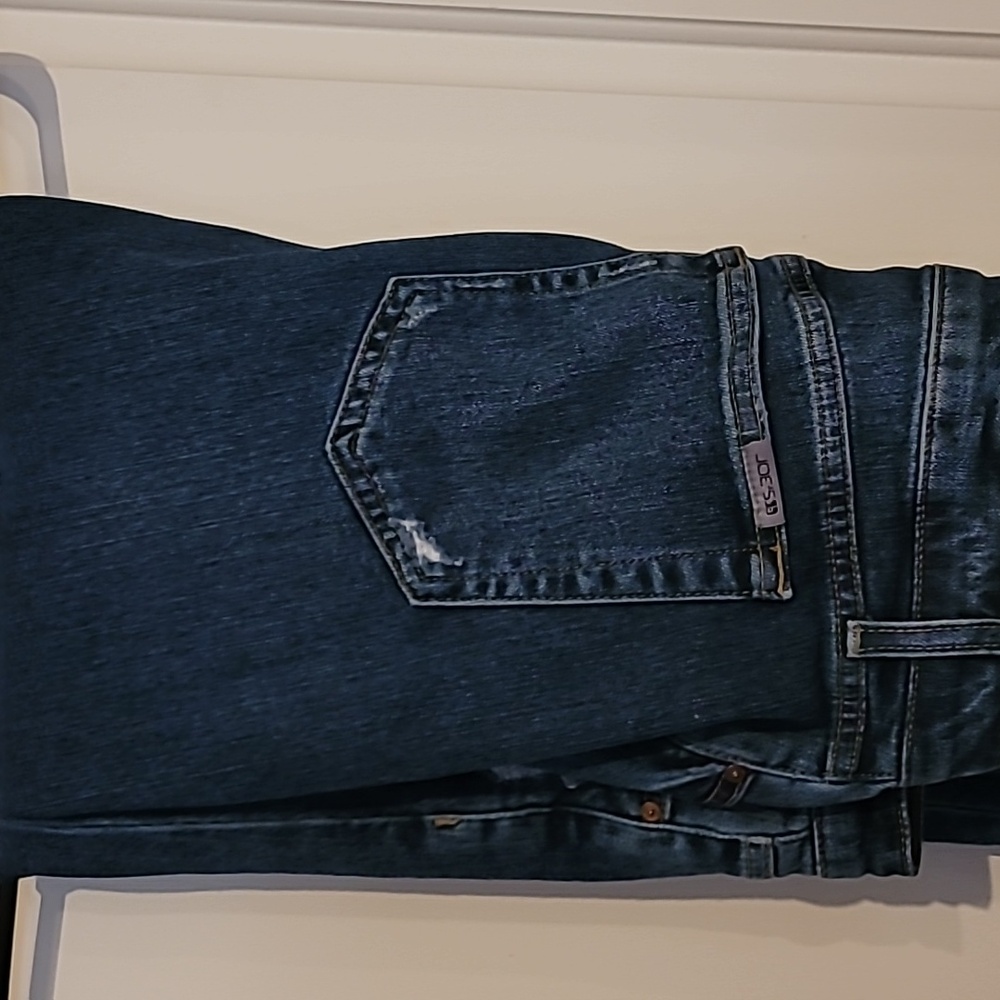 Joe's boyfriend crop jeans , short , sz 30 waist